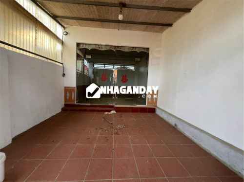 Cho thuê nhà nguyên căn có đất sau nuôi gà lợn ngõ 277 gần bệnh viện mới, Lai Châu