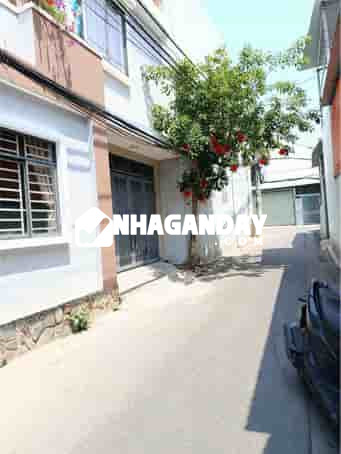 Cho thuê nhà gần nhà hàng việt hương