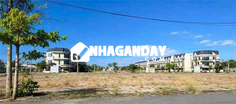 Bán đô đất khu đô thị Ngọc Dương Điện Ngọc đường 7m5 đối diện công viên