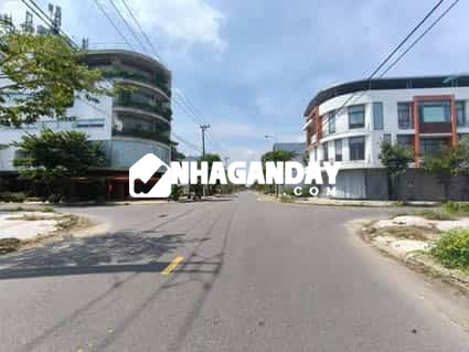 Chào b.án cặp Nam Hoà Xuân đường 10m5 Tô Hoài