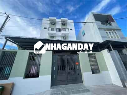 Cho thuê phòng có gác ngã 4 Vương Thừa Vũ giao Phó Đức Chính gần biển