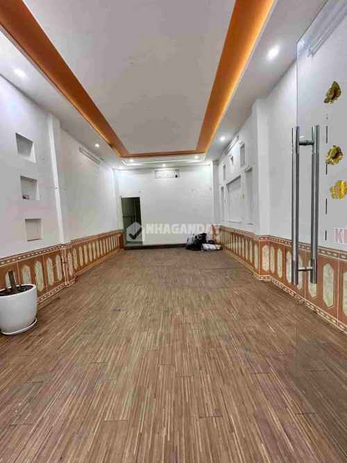 NHÀ NGUYÊN CĂN MẶT TIỀN RỘNG THUẬN TIỆN BUÔN BÁN KINH DOANH GIÁ RẺ