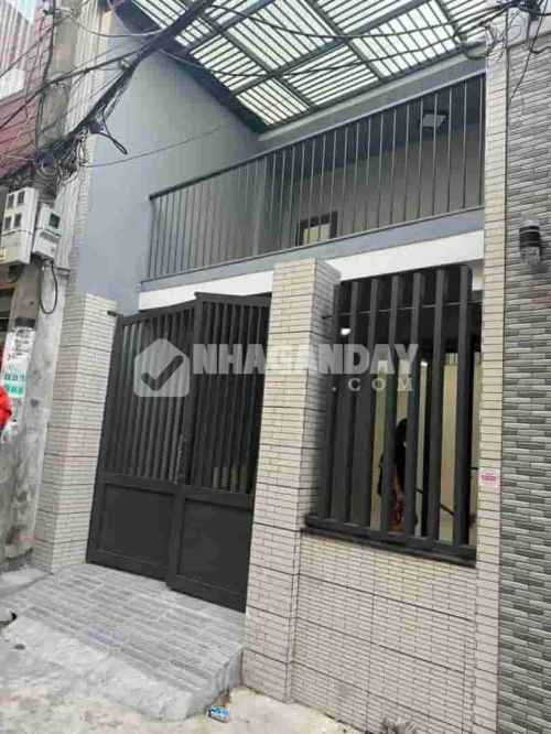 Cho thuê nhà 2 tầng kiệt HOÀNG DIỆU gần Chu Văn An, kiệt trước nhà 2m5, hải châu, đà nẵng