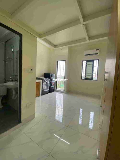Cho thuê phòng căn hộ nội thất có gác phơi đồ 99 định công hạ, Hà Nội