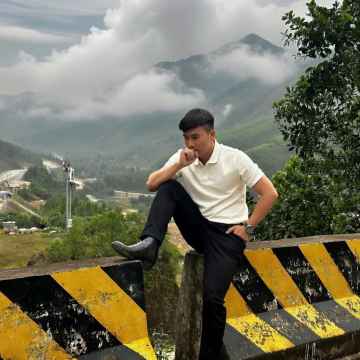 Em Trung